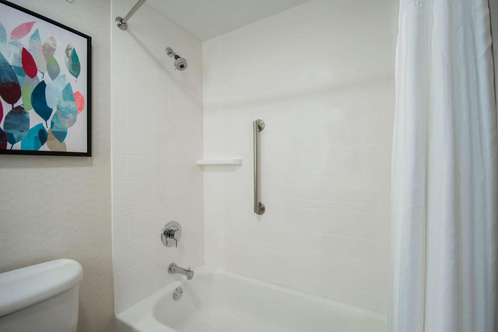 Hilton Garden Inn Danbury Buitenkant foto