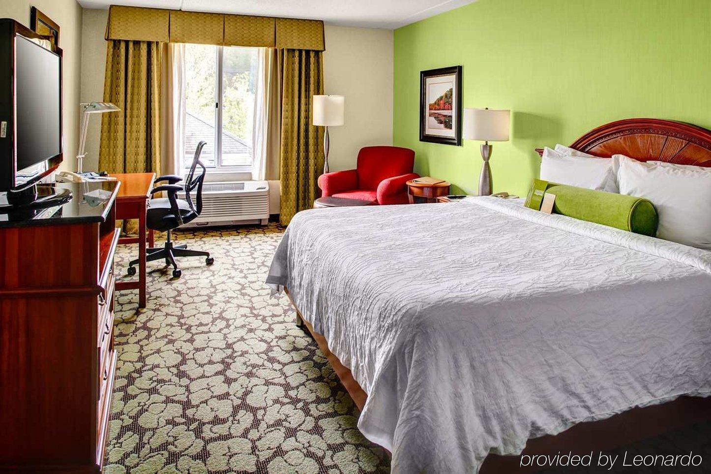 Hilton Garden Inn Danbury Buitenkant foto