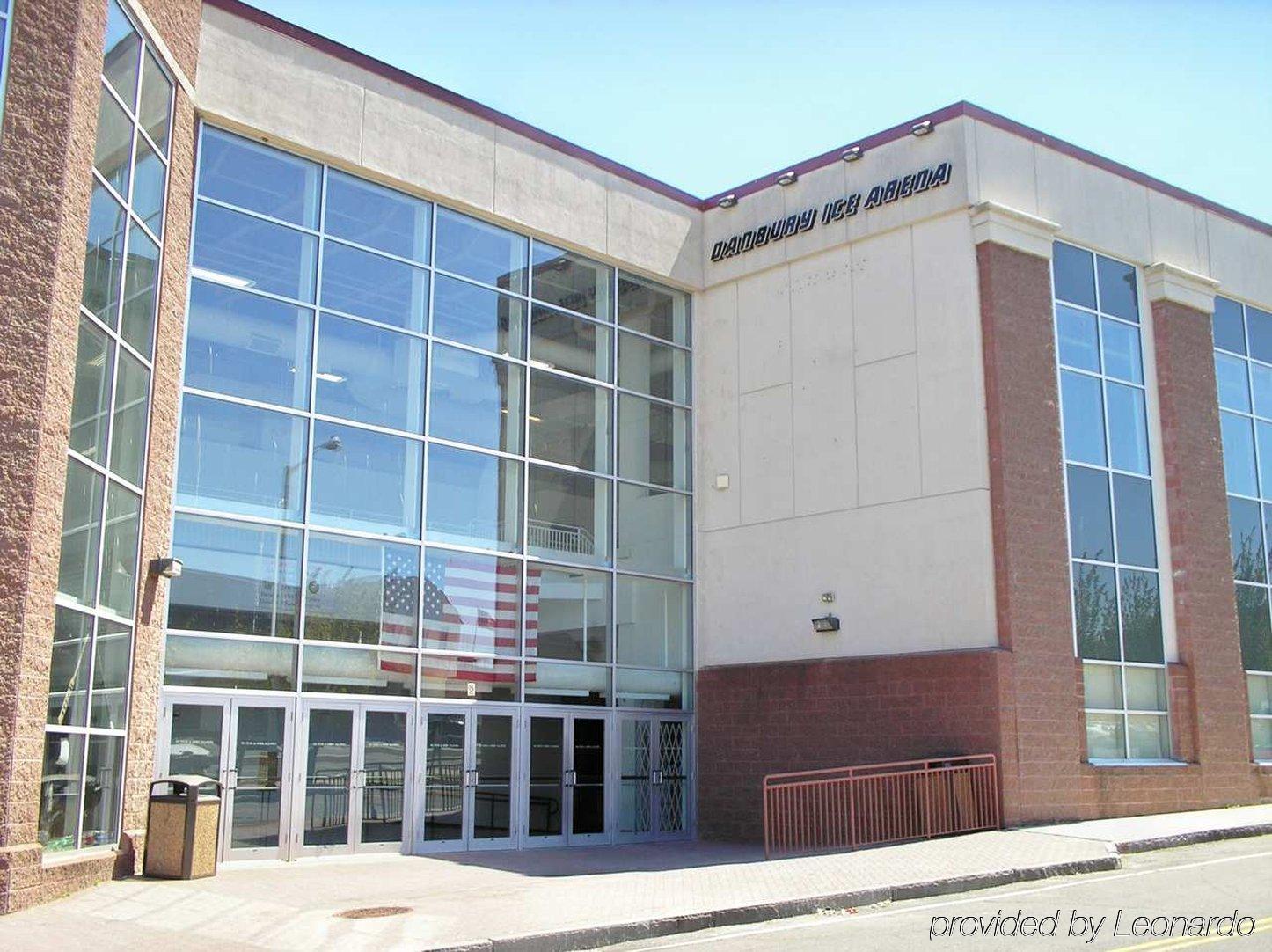 Hilton Garden Inn Danbury Buitenkant foto