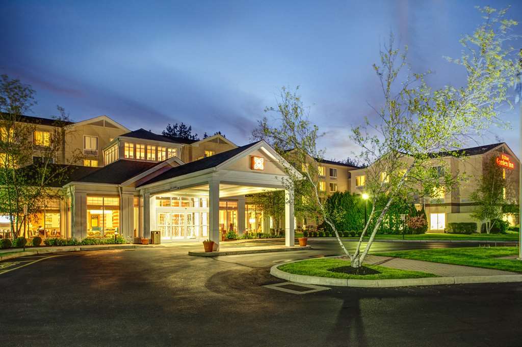 Hilton Garden Inn Danbury Buitenkant foto